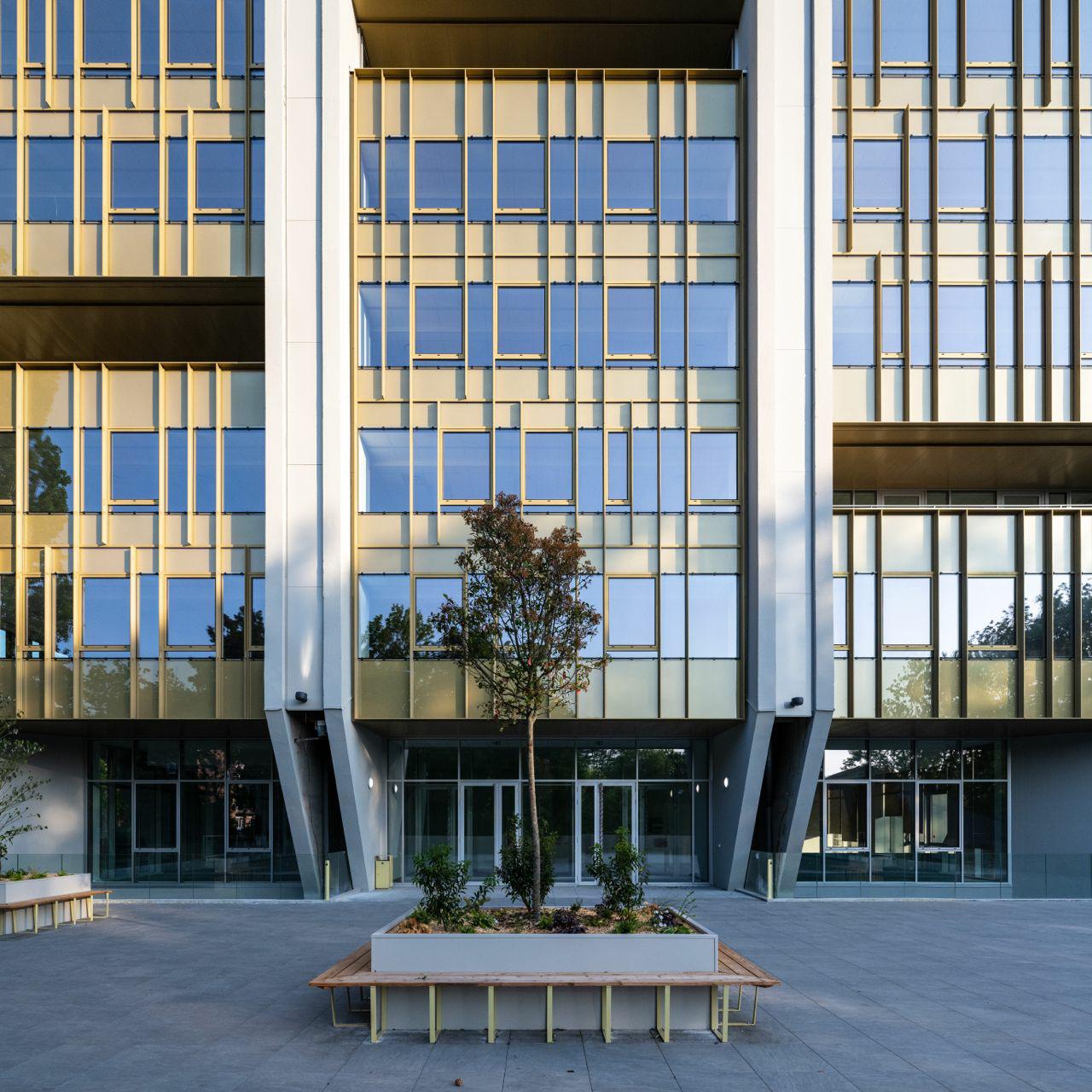 Bureau Villeneuve-d'Ascq 4213m² Location bureau Villeneuve-d'Ascq Nord OLBUR2201876 0